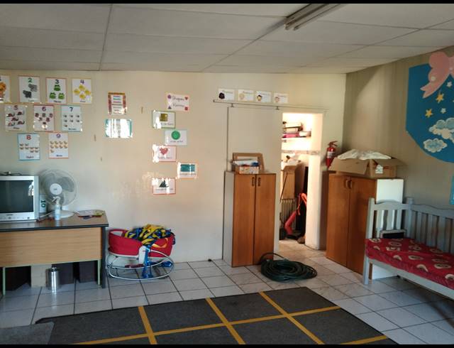 215M² BUSINESS FOR SALE IN VANDERBIJLPARK CE
